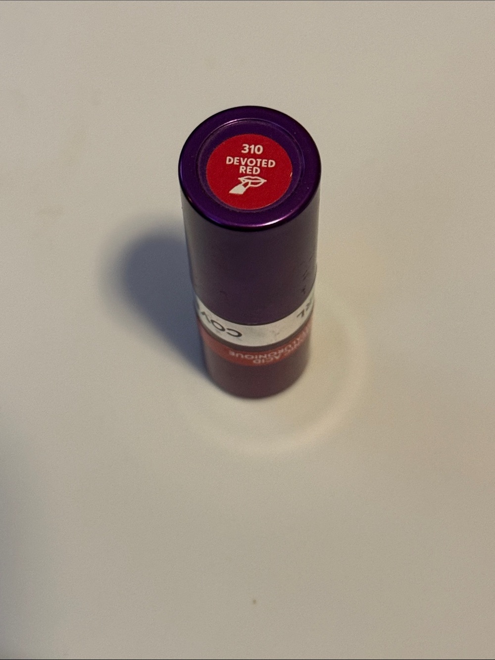 Covergirl Simply Ageless Hyaluronic Acid Moisture Renew Lipstick Devoted Red - Picture 8 of 9